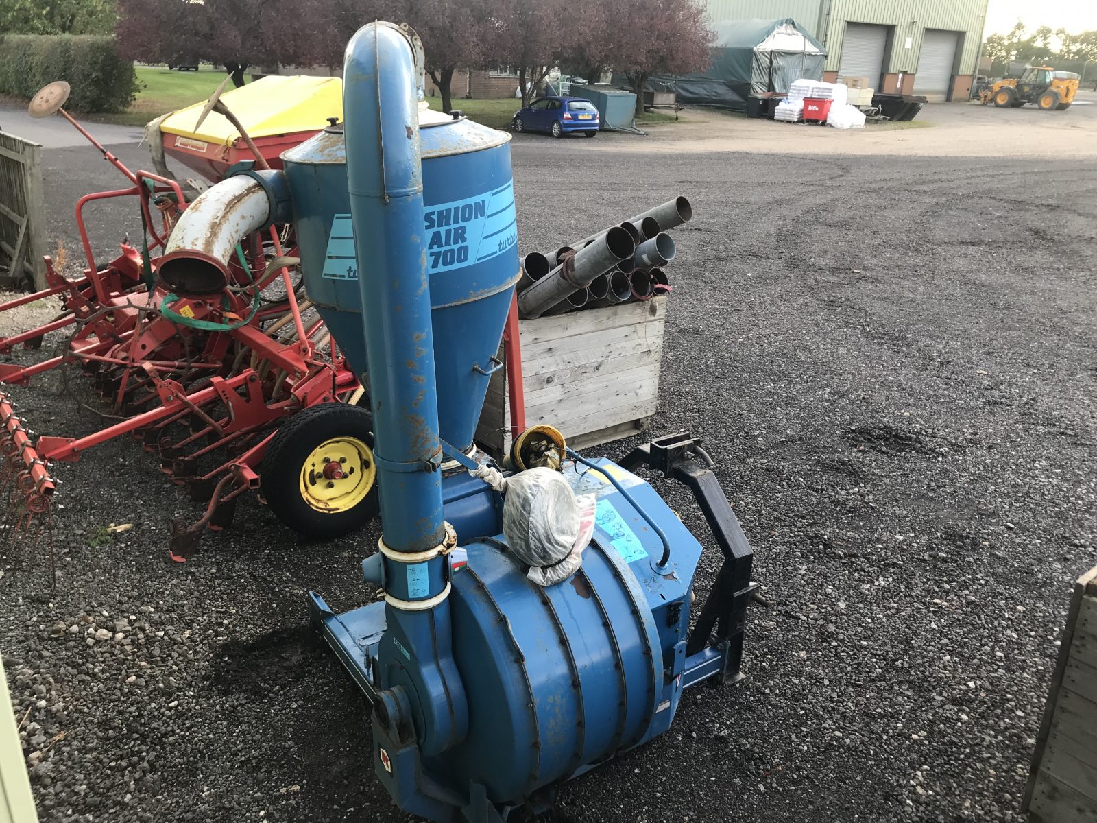 For sale Kongskilde suc 500 grain sucker blower. Boccasion