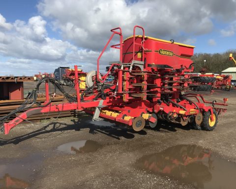 Vaderstad Rapid RDA 400s