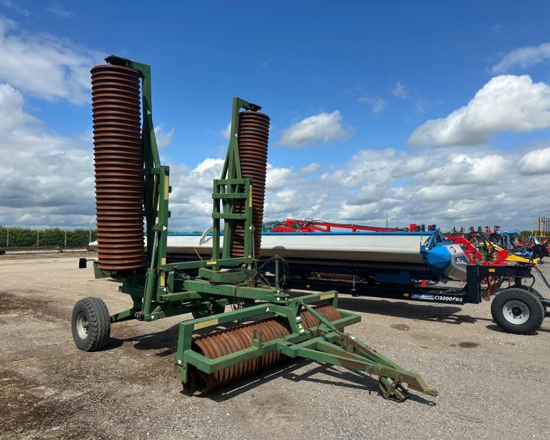 Cousins 8.23m Hyd Fold Rolls