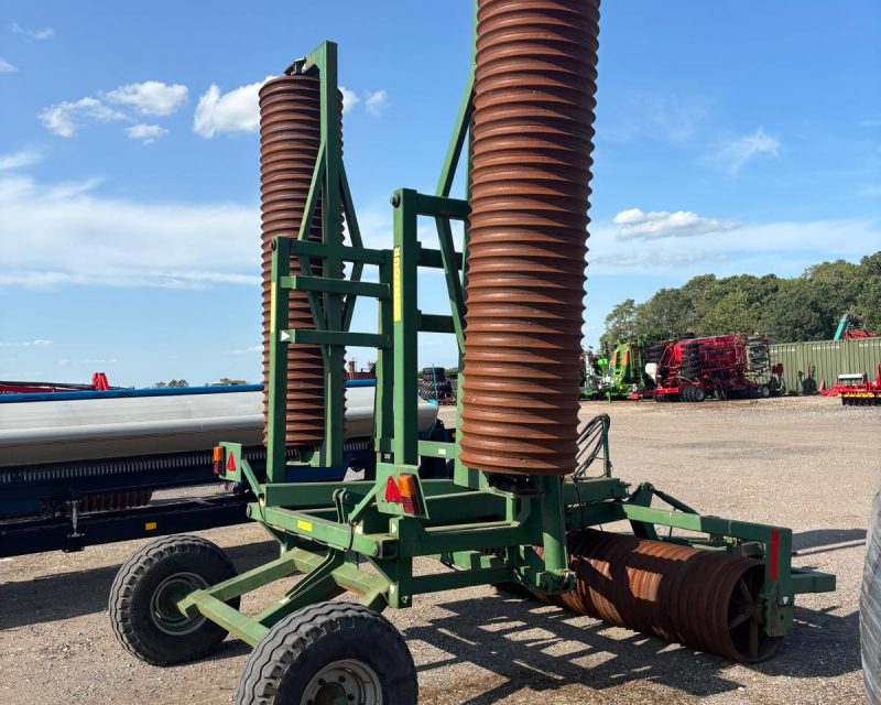 Cousins 8.23m Hyd Fold Rolls