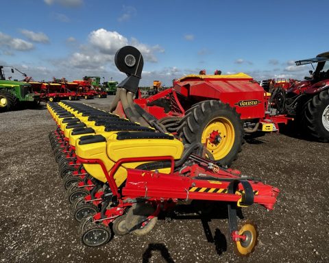Vaderstad Tempo TPL12 drill