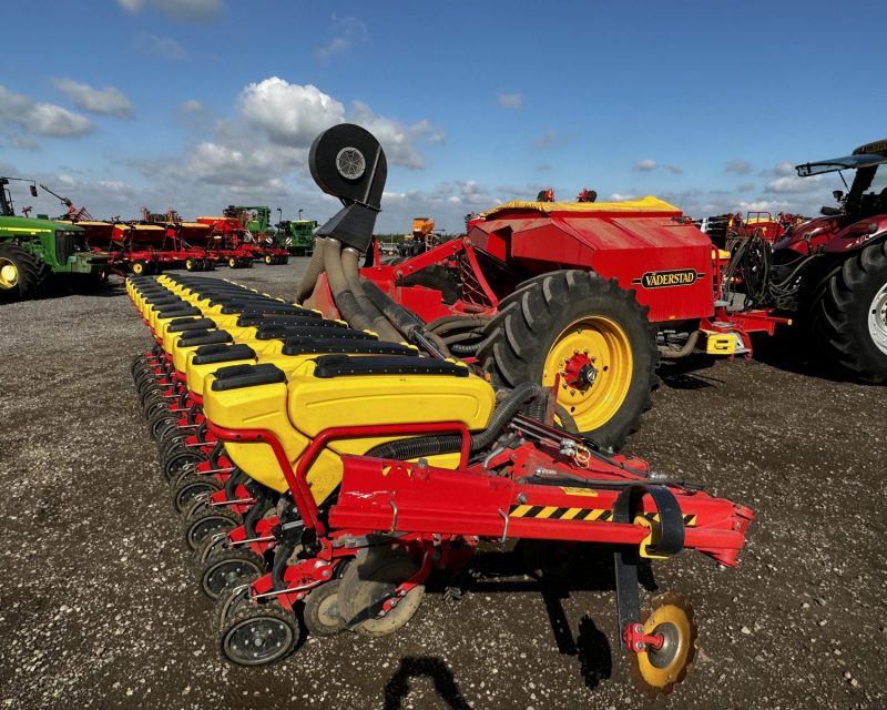 Vaderstad Tempo TPL12 drill