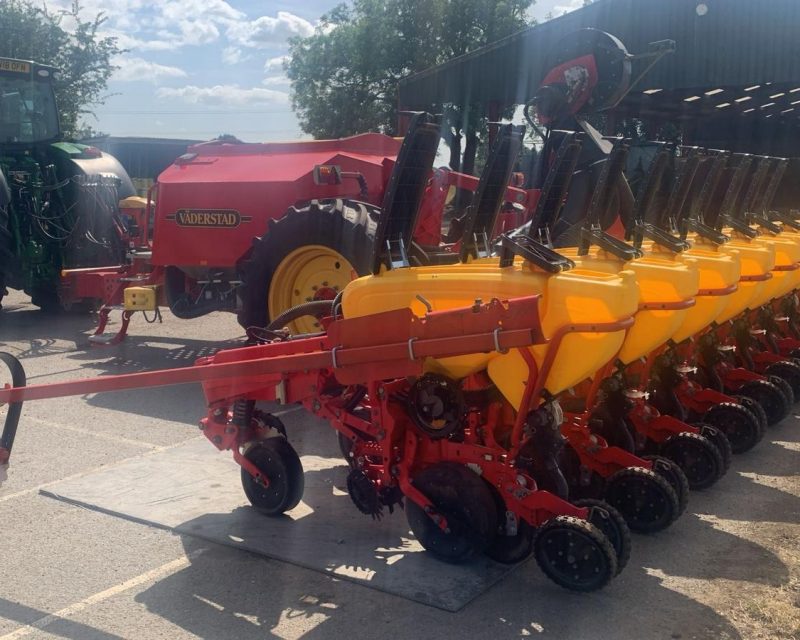 Vaderstad Tempo TPL12 drill