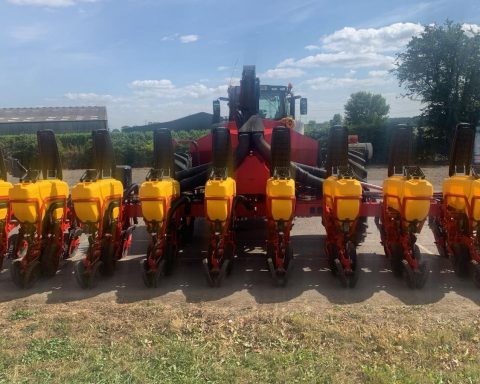 Vaderstad Tempo TPL12 drill