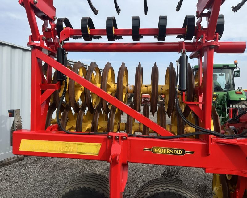 Vaderstad Rexuis Twin RST 630