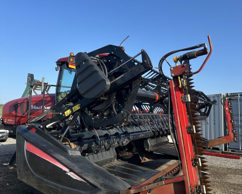 MacDon M155 Swather c/w 20′ Header