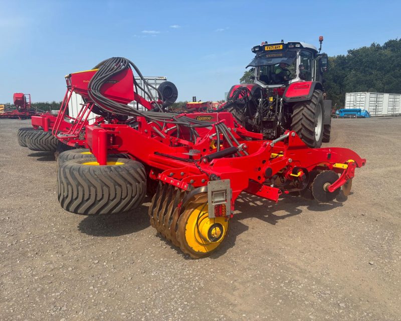 Vaderstad Carrier CR 925 CB + Bio Drill 360.
