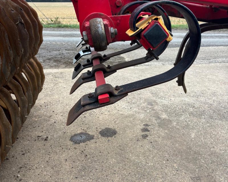 Vaderstad Rexius Twin RST 630 trailed press