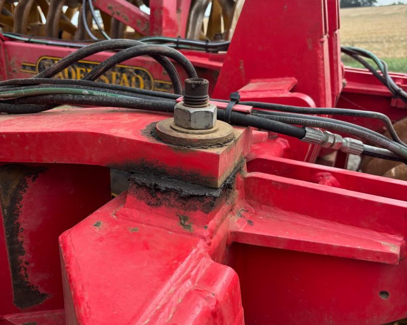 Vaderstad Rexius Twin RST 630 trailed press