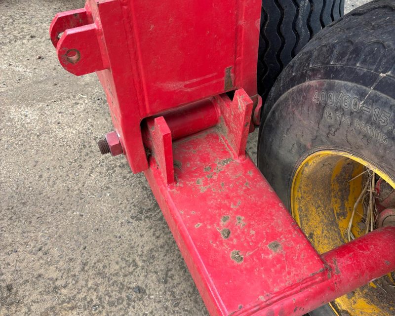 Vaderstad Rexius Twin RST 630 trailed press
