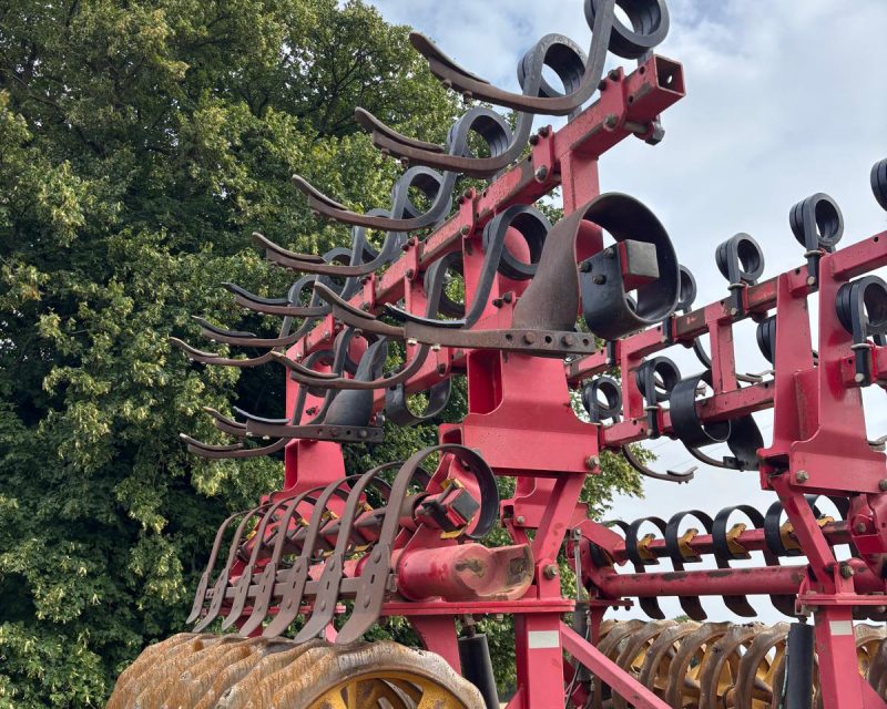 Vaderstad Rexius Twin RST 630 trailed press