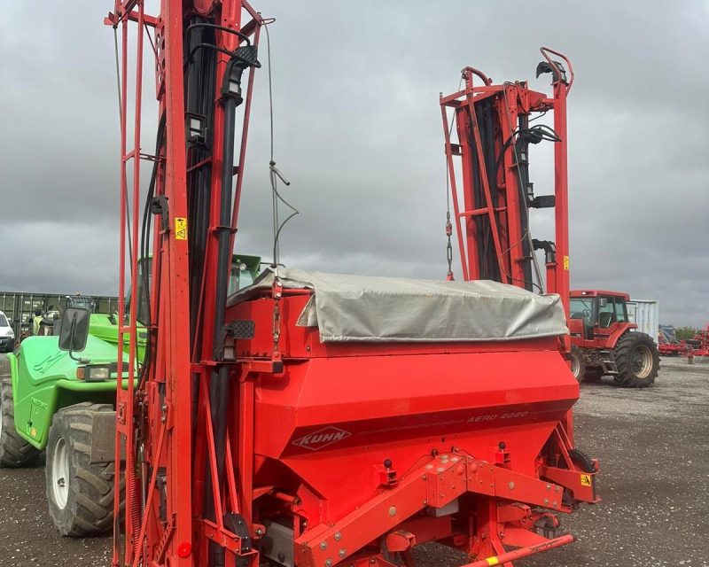 Kuhn Aero 2220