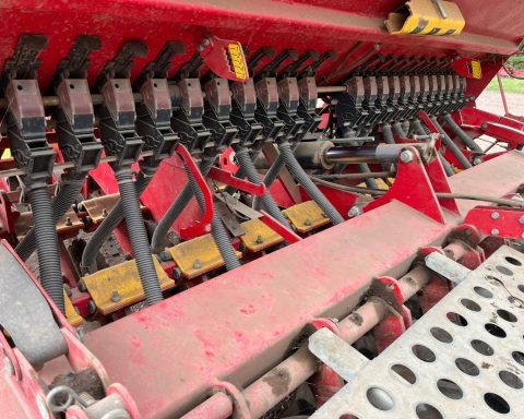 Vaderstad Rapid RD 300S Super XL Seed Drill