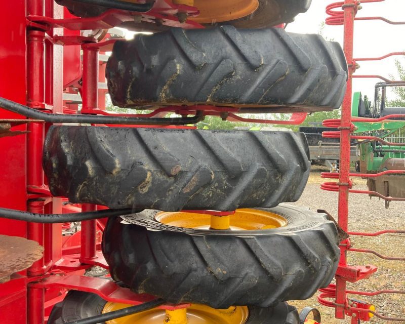 Vaderstad Rapid RDA 600S drill
