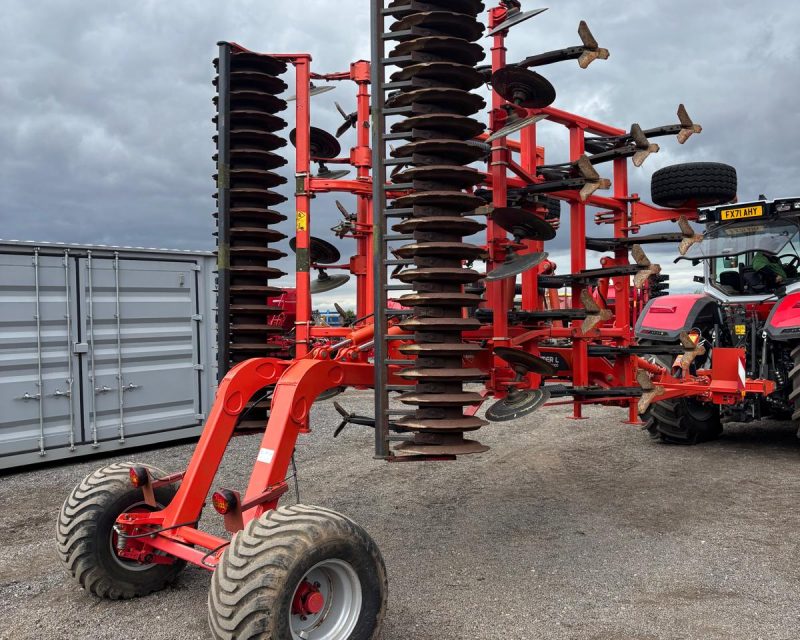 Kuhn Cultimer 6000 L Cultivator