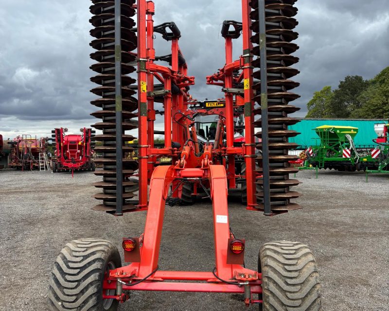 Kuhn Cultimer 6000 L Cultivator