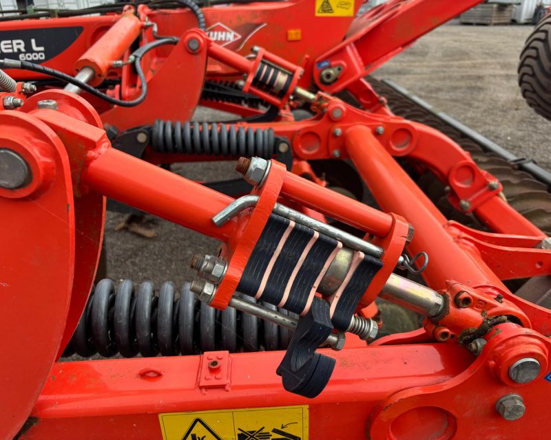 Kuhn Cultimer 6000 L Cultivator