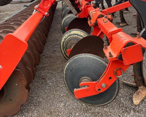 Kuhn Cultimer 6000 L Cultivator