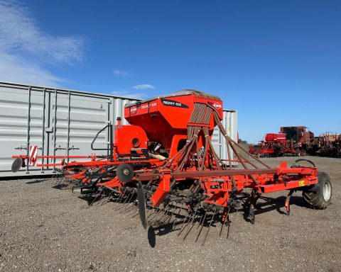 Kuhn Megant 600-40 DTS
