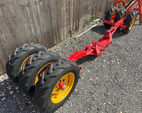 Vaderstad RDA drill wing support wheels