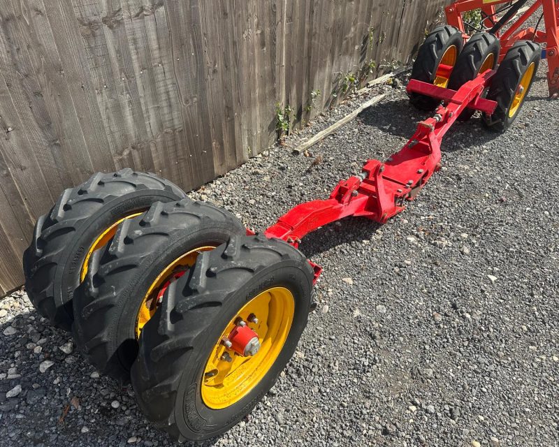 Vaderstad RDA drill wing support wheels