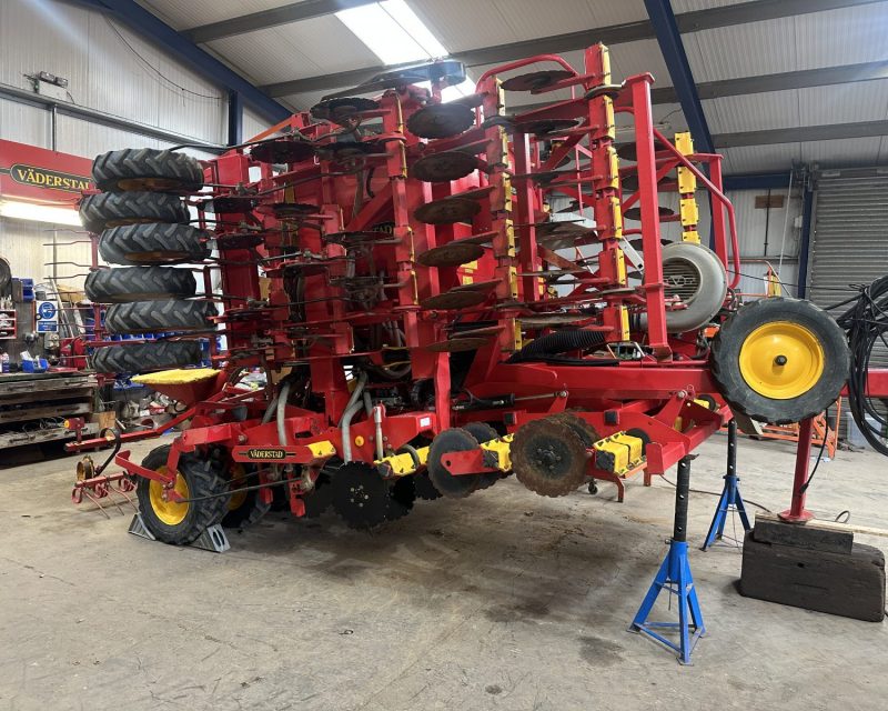 Vaderstad Rapid RDA 600S drill