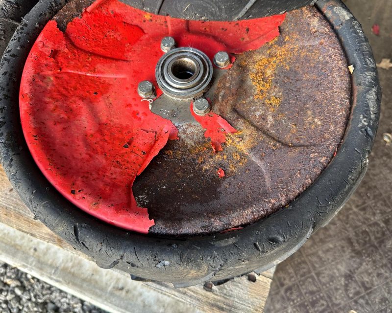 Mzuri wide press wheels for Pro-Till drill