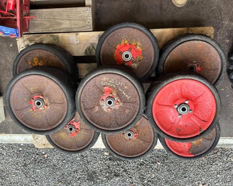 Mzuri wide press wheels for Pro-Till drill