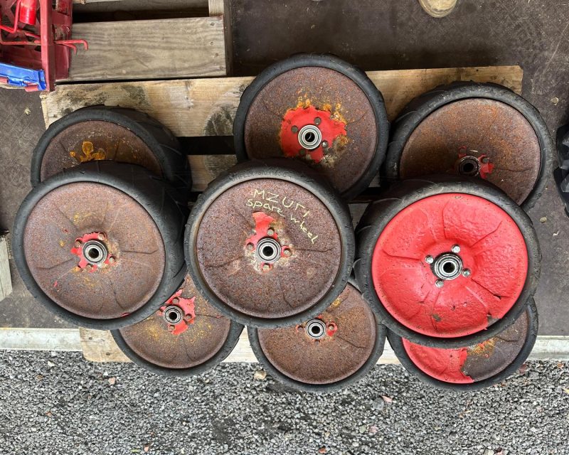 Mzuri wide press wheels for Pro-Till drill
