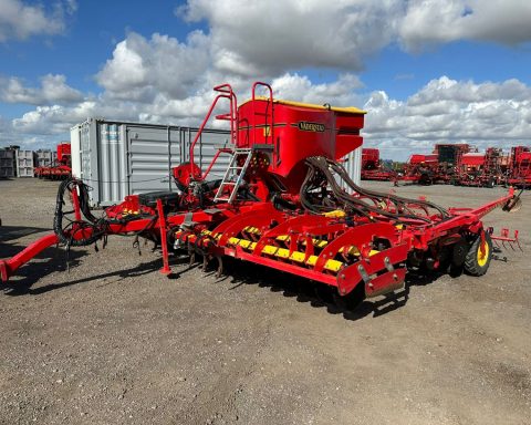 Vaderstad RDA 600S drill