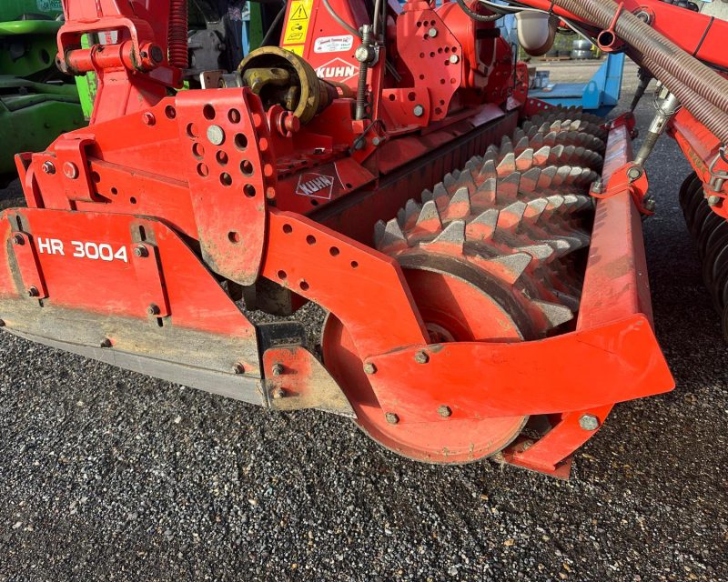 Kuhn 3m combination power harrow / drill