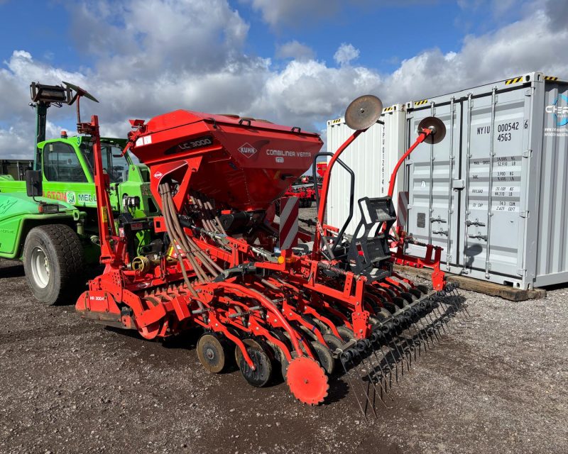 Kuhn 3m combination power harrow / drill