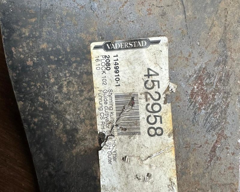 Vaderstad genuine guides to fit Cultus cultivator – Part No 452958 / 452959