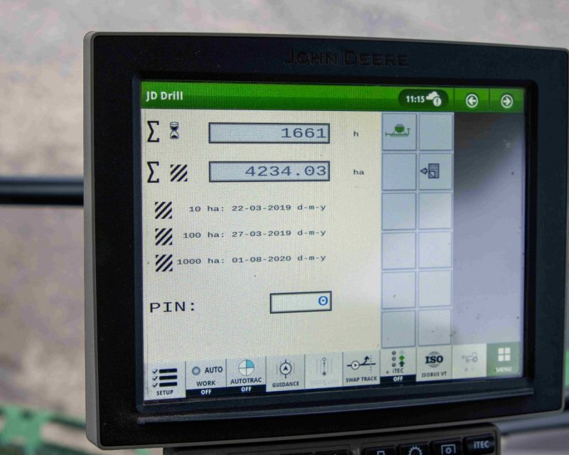 John Deere 750A 6m