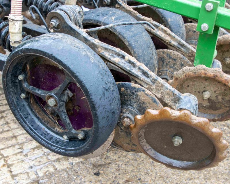 John Deere 750A 6m