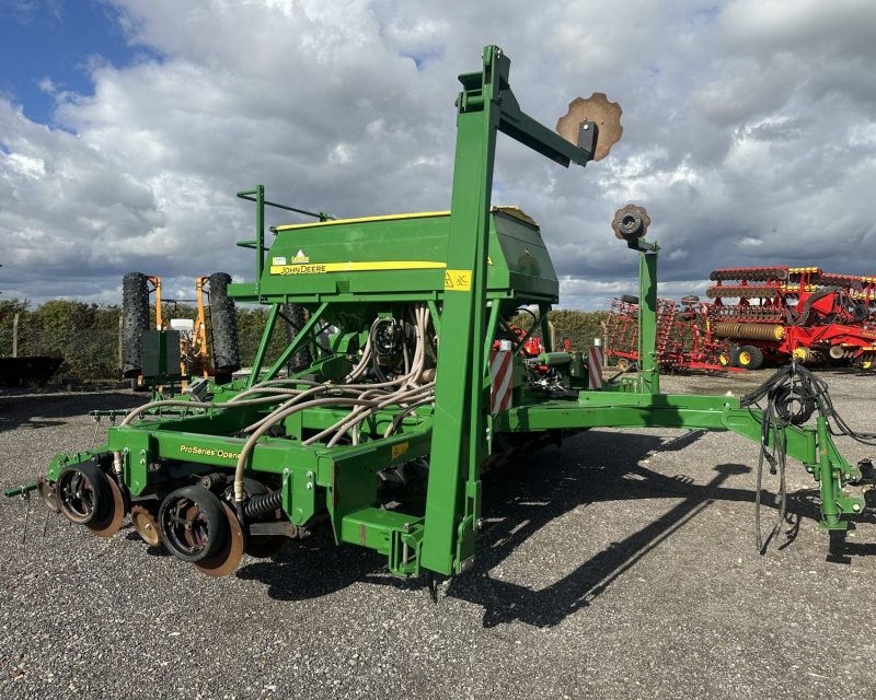 John Deere 750A ProSeries Opener 6m