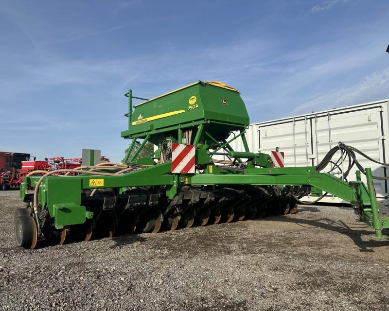 John Deere 750A 6m ProSeries Opener