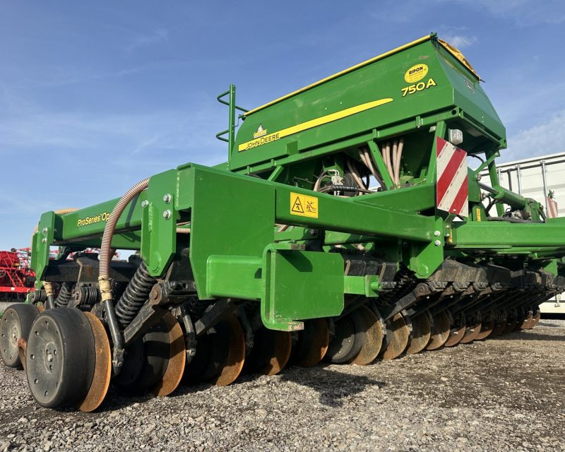 John Deere 750A 6m ProSeries Opener