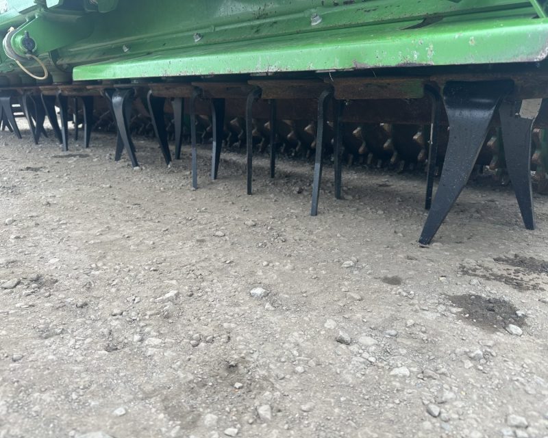 Amazone KG 4001-2 & Avant Profi 4m