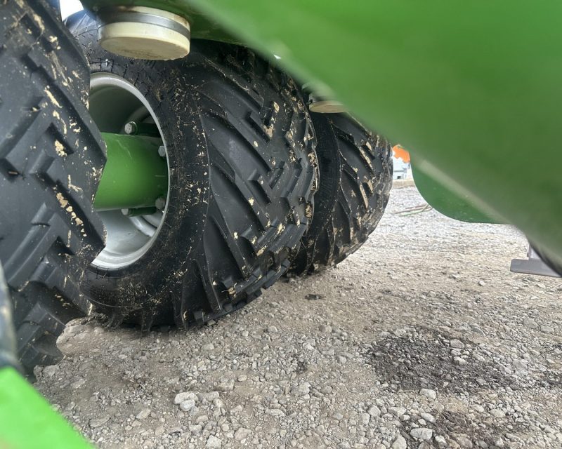 Amazone KG 4001-2 & Avant Profi 4m