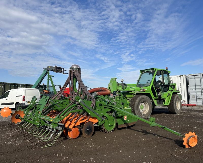 Amazone KG 4001-2 & Avant Profi 4m