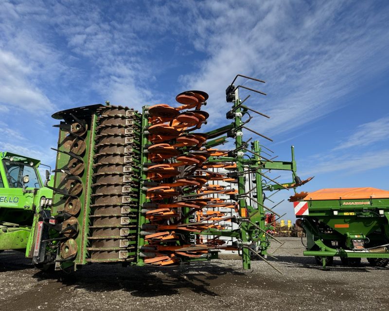 Amazone KG 4001-2 & Avant Profi 4m