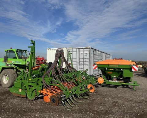 Amazone KG 4001-2 & Avant Profi 4m