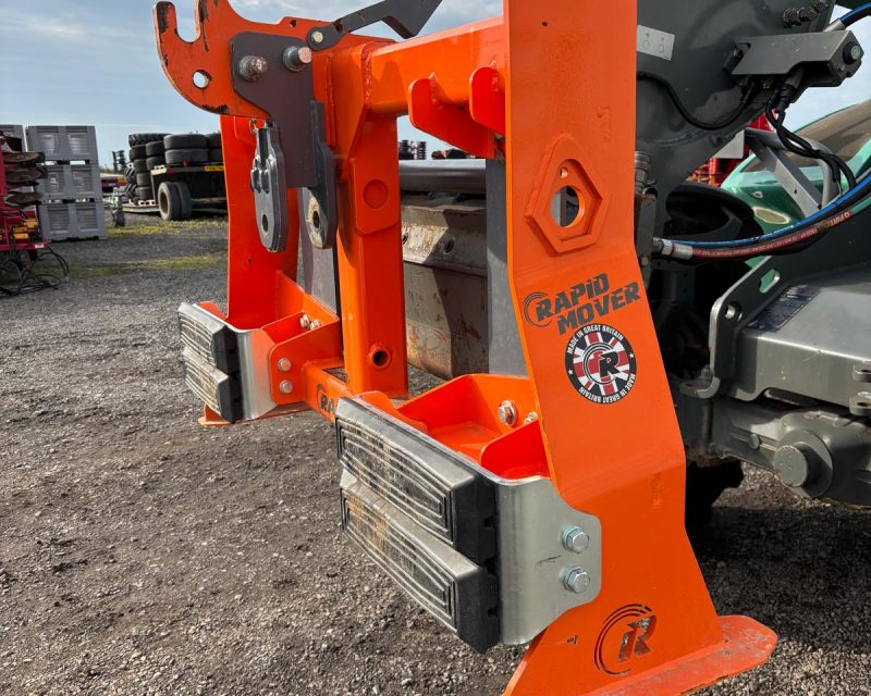 Ryetec Telescopic Handler machinery moving attachment