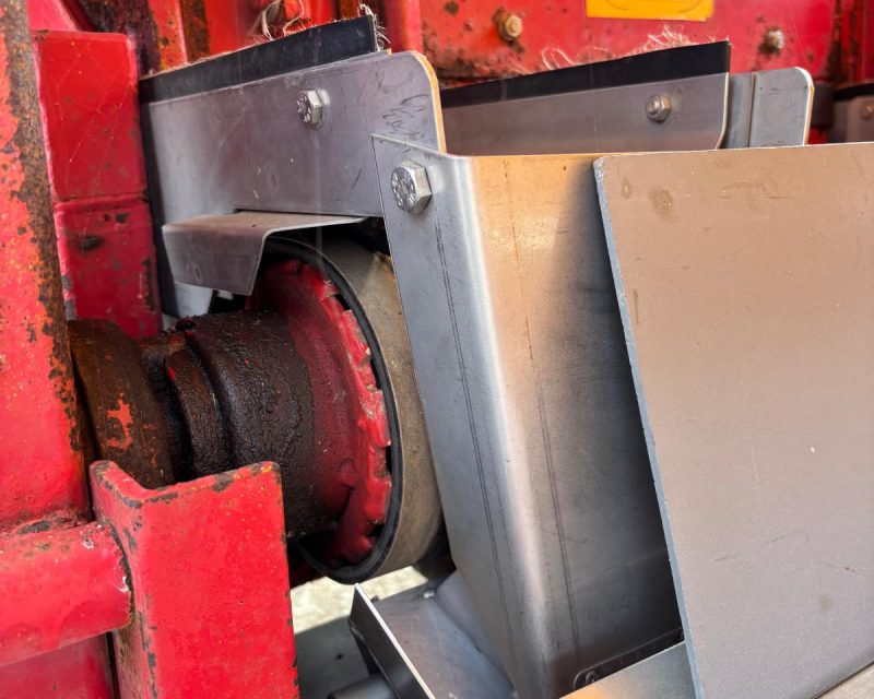 Bredal B4 Fertiliser spreader