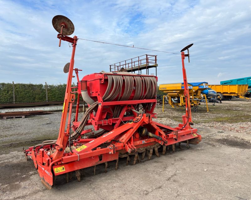 Kuhn 4m Power harrow / drill combination