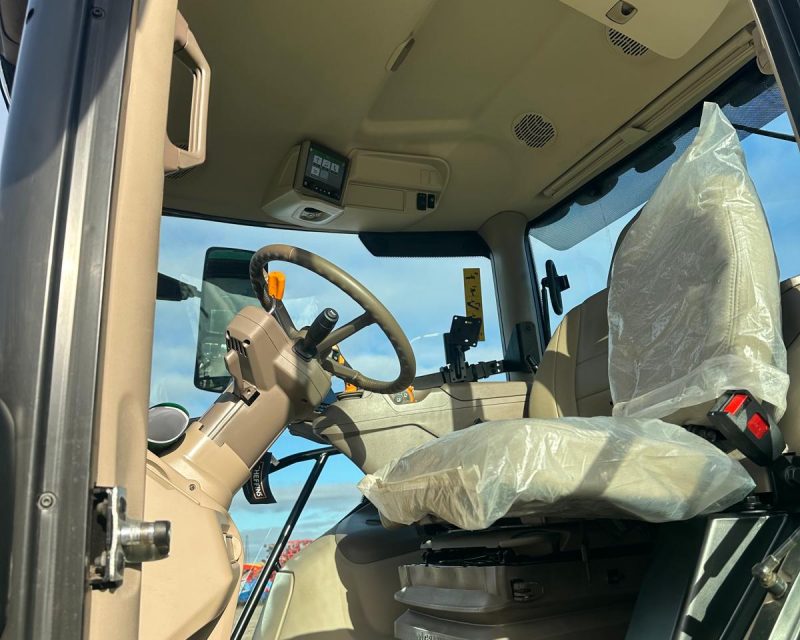 John Deere 6R 155 4wd Tractor