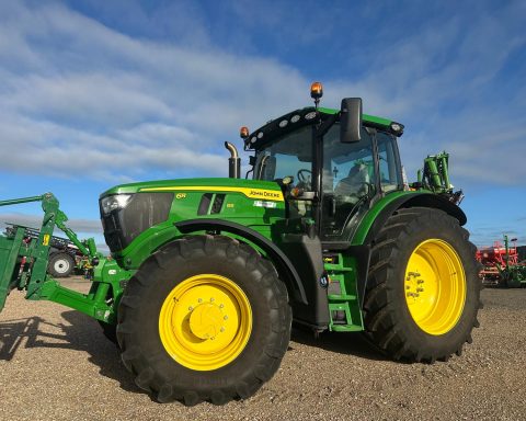 John Deere 6R 155 4wd Tractor