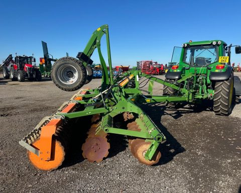 Amazone 6002-2TS Catros Cultivator