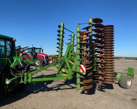 Amazone 6002-2TS Catros Cultivator